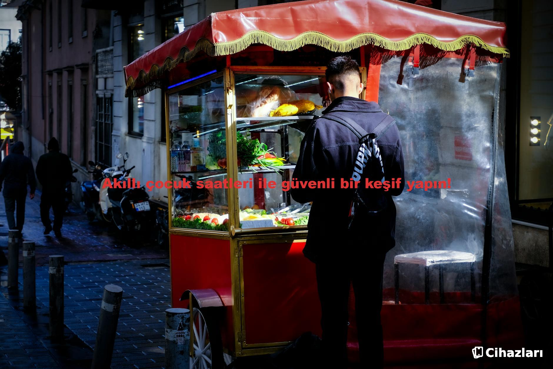 Akıllı çocuk saatleri ile güvenli bir keşif yapın!